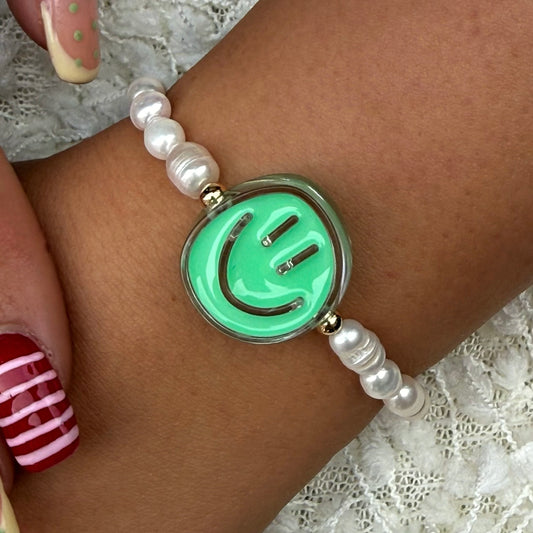 Green Smiley Fresh Water Pearl Bracelet